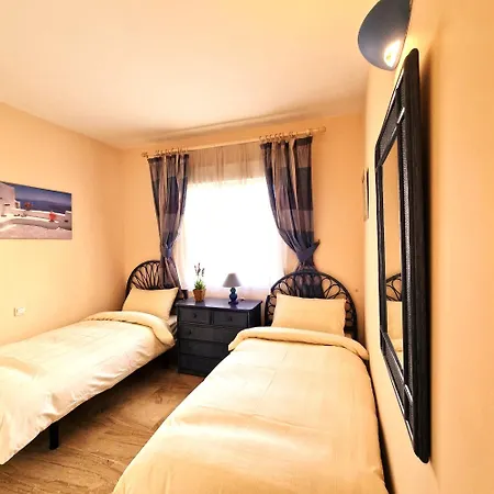 Paraiso Riviera Apartment *